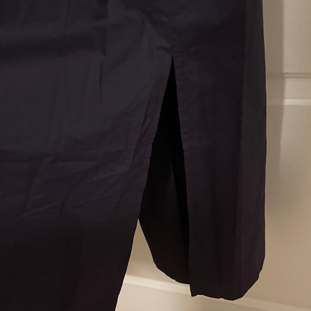 Elegant Navy Sleeveless Dress - Picture 5 of 15